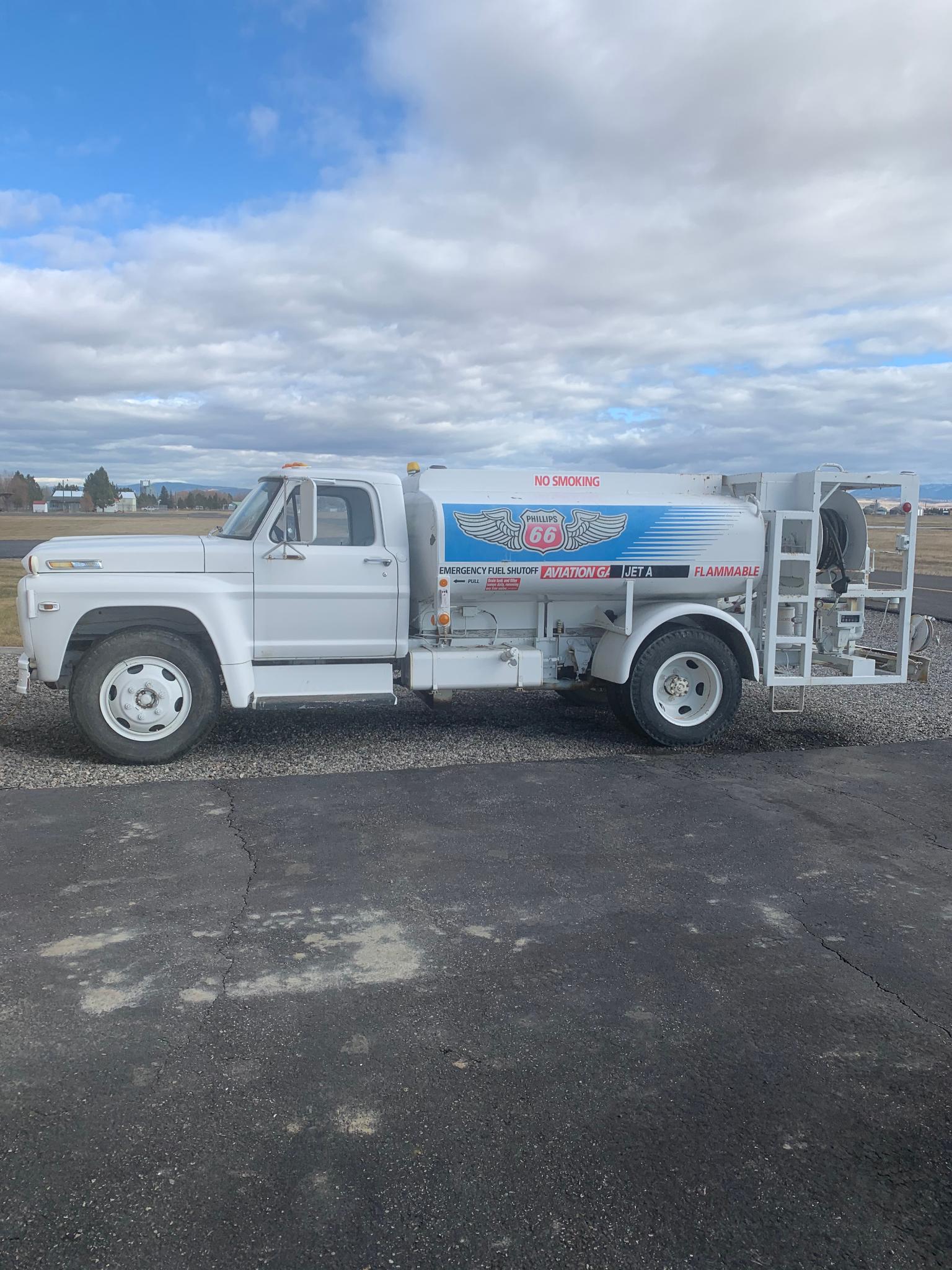 Fuel Truck Fuel Truck